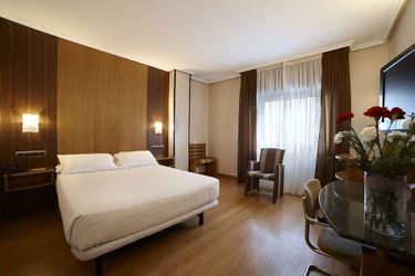 Hotel Zenit Dos Infantas:  ZAMORA