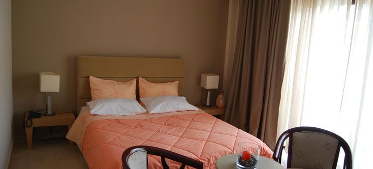 Hotel Dali Luxury Rooms:  ZANTE