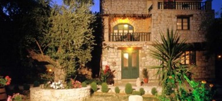 Hotel Leeda's Village Traditional Luxury Villas:  ZANTE