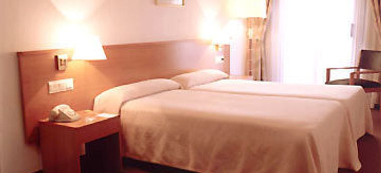 Hotel Don Jaime 54:  ZARAGOZA