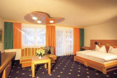 Hotel Der Waldhof:  ZELL AM SEE