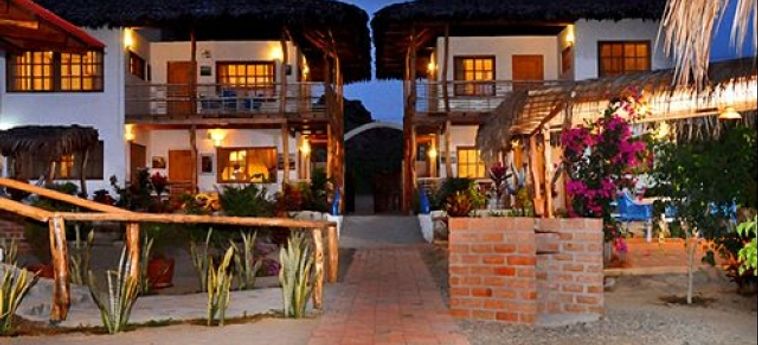 Hotel Villa Esperanza Bungalows:  ZORRITOS
