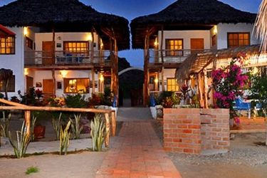 Hotel Villa Esperanza Bungalows:  ZORRITOS