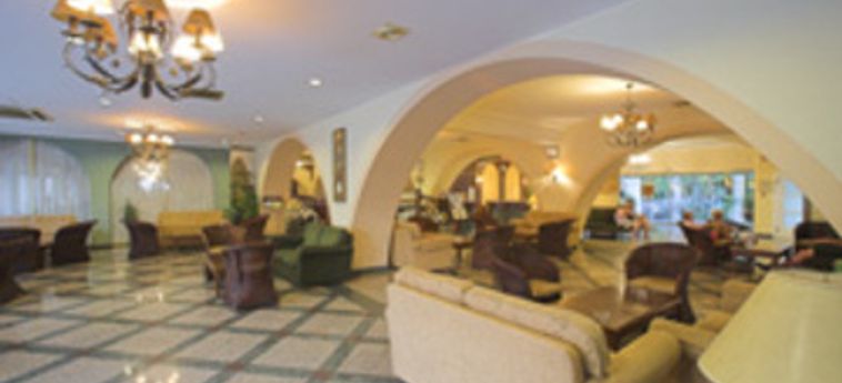 Hotel Golden Arches:  ZYPERN