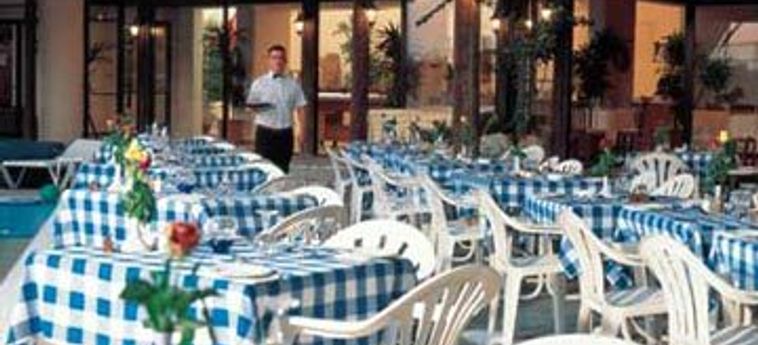 Hotel Paphos Gardens Holiday Resort:  ZYPERN